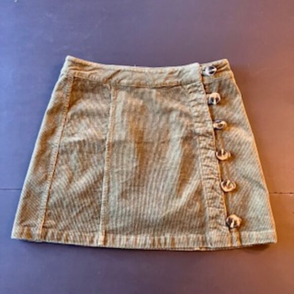 Wishlist Olive Corduroy side button mini size medium - Picture 2 of 6
